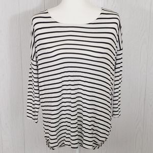 Forever 21 Striped 3/4 Sleeve Tunic Blouse…